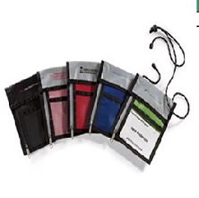 Zippered expo badge holder